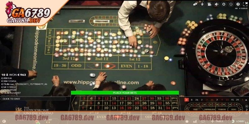 Tiến hành đặt cược và quay